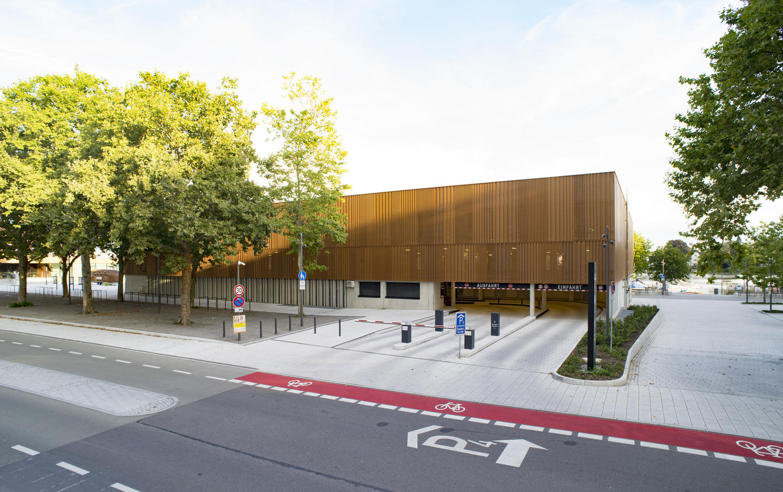 P-ID:59-Inselhalle Lindau, Bodensee